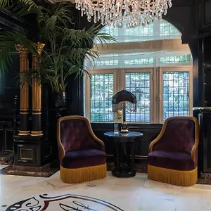 4* Hotel Apollofirst Boutique