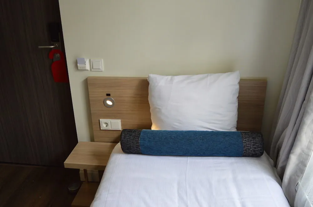 ***  Hotel Library Амстердам Нидерланды